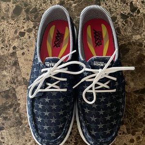 Women’s Sketchers Step Shoes